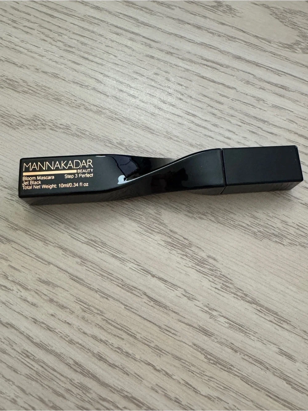 Manna Kadar rich jet